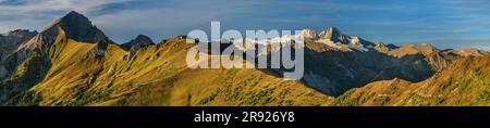 Panoramablick auf die Berge, tirol, den hohen Tauern-Nationalpark, Österreich Stockfoto