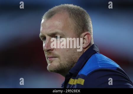 Mark Applegarth Head Coach of Wakefield Trinity während des Spiels der Betfred Super League Runde 16 Hull KR vs Wakefield Trinity in Sewell Group Craven Park, Kingston upon Hull, Großbritannien, 23. Juni 2023 (Foto: James Heaton/News Images) Stockfoto