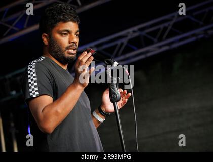 Don Biswas, Stand-up Comedian, Open Air Comedy Gala, Southend-on-Sea, Essex © Clarissa Debenham (Film Free Photography) / Alamy Stockfoto