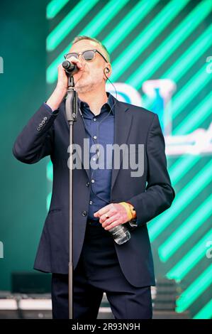 Leeds, Großbritannien. 17. Juni 2023. Blancmange tritt beim Lets Rock Leeds 80s Festival in Leeds auf. (Foto: Robin Burns/SOPA Images/Sipa USA) Guthaben: SIPA USA/Alamy Live News Stockfoto