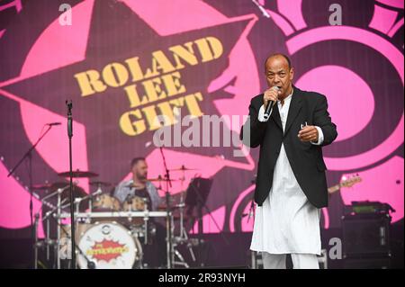 Leeds, Großbritannien. 17. Juni 2023. Roland Gift of the Fine Young Cannibals beim Lets Rock Leeds Festival 80s in Leeds. (Foto: Robin Burns/SOPA Images/Sipa USA) Guthaben: SIPA USA/Alamy Live News Stockfoto