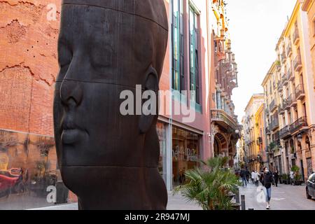 Barcelona, Spanien - 10. FEBRUAR 2022: Palau de la Musica Catalana ist eine Konzerthalle im katalanischen Modernistenstil, erbaut zwischen 1905 und 1908. Stockfoto