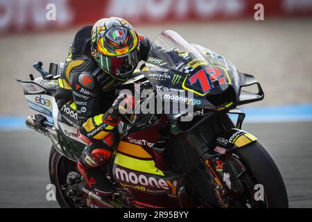 ASSEN – Marco Bezzecchi (ITA) über seine Ducati in Aktion während des MotoGP-Sprint-Rennens am 24. Juni 2023 auf der TT-Rennstrecke in Assen, Niederlande. ANP VINCENT JANNINK Stockfoto