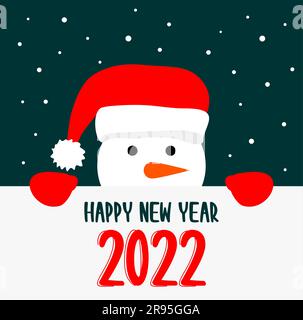 Frohe Neujahrskarte 2022. Schneemann mit rotem weihnachtsmannmütze und Fäustlingen blicken hinter das Poster mit Neujahrsgrüßen und roter Nummer 2022 Stock Vektor