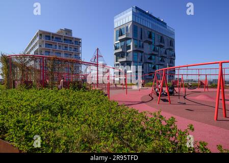 Kopenhagen, Stadtentwicklungsgebiet Nordhavn, Dachspielplatz Konditaget Lüders von JAJA Architects // Kopenhagen, Stadtentwicklungsgebiet Nordhavn, Roof Stockfoto