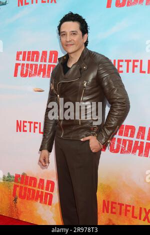 PREMIERE-Screening DER FUBAR TV-Serie im The Grove am 22. Mai 2023 in Los Angeles, Kalifornien, mit Gabriel Luna, wo: Los Angeles, Kalifornien, USA, wenn: 22. Mai 2023 Gutschein: Nicky Nelson/WENN Stockfoto