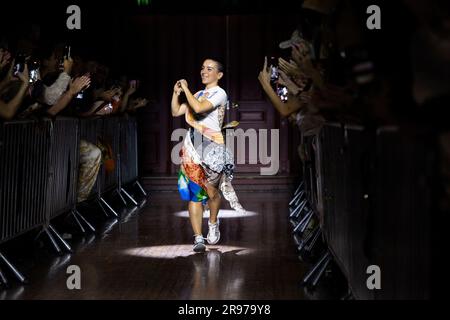 Paris, Frankreich. 24. Juni 2023. MARINE SERRE Spring Summer 2024 Runway während der Paris Fashion Week am 2023. Juni - Paris; Frankreich 24/06/2023 Gutschein: dpa/Alamy Live News Stockfoto