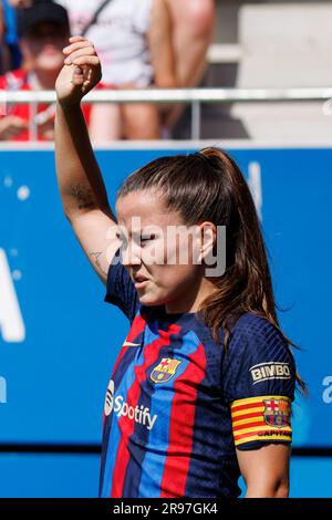 BARCELONA – APR 30: Claudia Pina in Aktion während des Spiels der Primera Division Femenina zwischen dem FC Barcelona und Sporting de Huelva im Johan Cruyff Stockfoto