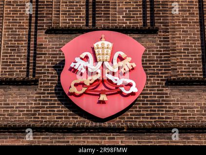 Schiedam, Niederlande - 8. Okt. 2021: Außenansicht der Basilika St. Liduina und unsere Frau vom Rosenkranz, eine neogotische römisch-katholische Kirche in SC Stockfoto