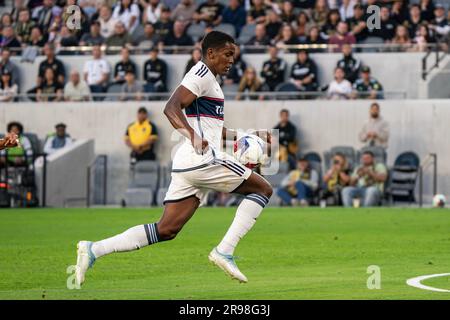 Vancouver Whitecaps Forward Sergio Córdova (9) während eines MLS-Spiels gegen den LAFC am Samstag, den 24. Juni 2023, im BMO-Stadion in Los Angeles, Kalifornien. T Stockfoto