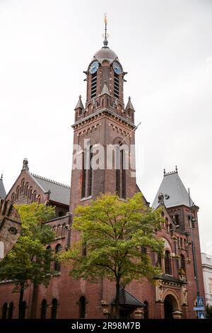 Die Arminius- oder Remonstrant-Kirche in Rotterdam. Erbaut zwischen 1895 und 1897. Monumentales Gebäude, neo-romanische Architektur. Auch bekannt als De Stockfoto