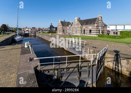 Historisches Lemstersluis, ein Fallschloss in Lemmer, Niederlande Stockfoto