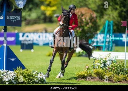 Mario Deslauriers aus Kanada tritt am 4. Juni 2023 beim FEI Nations Cup in Langley, B.C., an. Stockfoto