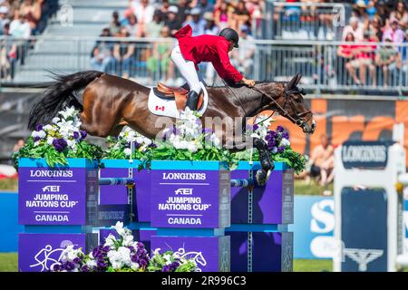 Mario Deslauriers aus Kanada tritt am 4. Juni 2023 beim FEI Nations Cup in Langley, B.C., an. Stockfoto