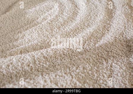 Herstellung von japanischem Sake/fertigen Koji-Reis Trocknen und Kühlen Hyogo Präfektur, Japan. Stockfoto