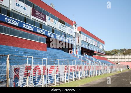 Curitiba, Brasilien. 25. Juni 2023. PR - CURITIBA - 06/25/2023 - PARANAENSE B 2023, PARANA CLUBE X PATRIOTAS - Allgemeine Ansicht des Stadions Durival Britto e Silva für das Spiel zwischen Parana Clube und Patriotas bei der Second Division Championship 2023 in Paranaense. Foto: Robson Mafra/AGIF/Sipa USA Guthaben: SIPA USA/Alamy Live News Stockfoto