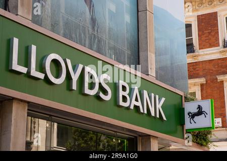 Allgemeiner Blick auf DIE LLOYDS BANK in der Oxford Street. Stockfoto