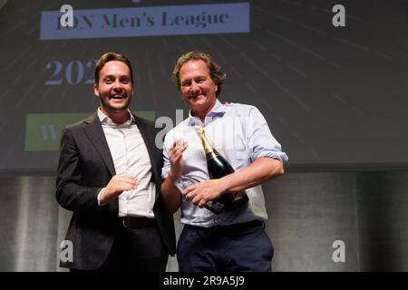 Wavre, Belgien. 25. Juni 2023. Pascal Kina, Cheftrainer von Gantoise, wurde während einer Zeremonie zur Auszeichnung der „Goldenen Sticks“ (Gouden Sticks - Sticks d'Or) für die besten Spieler des Hockeywettbewerbs 2022-2023, Sonntag, den 25. Juni 2023 in Wavre, fotografiert. BELGA FOTO KURT DESPLENTER Kredit: Belga News Agency/Alamy Live News Stockfoto