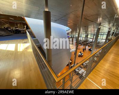 Delft, Niederlande - 15. Oktober 2021: Die Technische Universität Delft, TU Delft oder Technische Universität Delft in den Niederlanden, ist die älteste und l Stockfoto