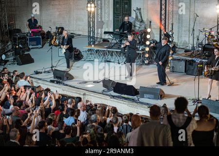 Rom, Italien. 25. Juni 2023. **KEIN INTERNET UND KEINE ZEITUNGEN NUR FÜR ITALIEN** Rom, Russell Crowe Konzert im Cinecittà. Kredit: Unabhängige Fotoagentur/Alamy Live News Stockfoto