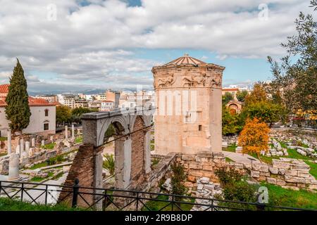 Die römische Agora befindet sich nördlich der Akropolis und östlich der antiken Agora von Athen. Stockfoto