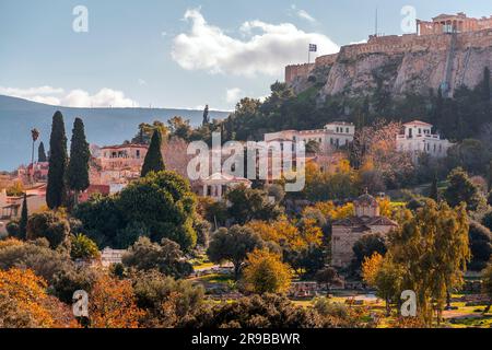 Athen, Griechenland - 25. November 2021: Die antike Agora von Athen oder die klassische Agora im Nordwesten der Akropolis, Athen, Griechenland. Stockfoto