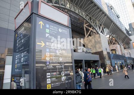 Eingang Bahnhof Kyoto, Japan, Asien, 2023 Stockfoto