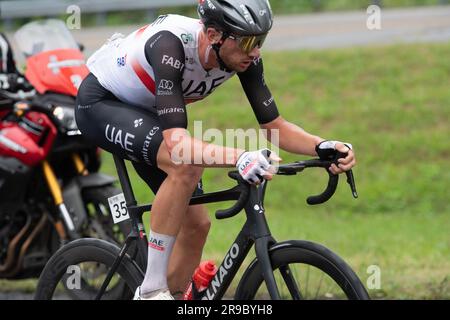 USA Cycling's Road Race National Championships, Knoxville, Tennessee, USA. 25. Juni 2023. Brandon McNulty vom Radsportteam der Vereinigten Arabischen Emirate während des Rennens. Kredit: Casey B. Gibson/Alamy Live News Stockfoto