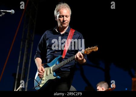 Roma, Israel. 25. Juni 2023. Richard Barrett während der Tour Tony Hadley dreht sich um SIE - mit DER FABELHAFTEN TH-BAND im Teatro Romano di Ostia Antica am 25. juni 2023 in Rom, Italien. (Foto: Domenico Cippitelli/NurPhoto) Kredit: NurPhoto SRL/Alamy Live News Stockfoto