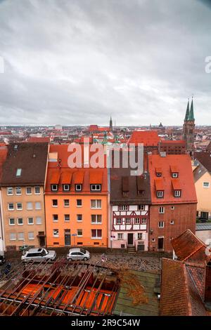 Nürnberg - 28. DEZ. 2021: Luftaufnahme der bayerischen Stadt Nürnberg. Stockfoto