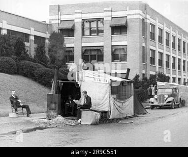 Flint, Michigan: 1937 Teil der 200.000 Autoarbeiter von General Motors streiken. Stockfoto