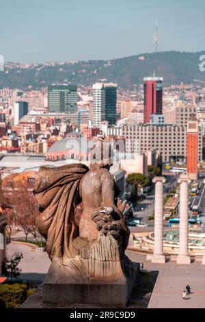 Der Placa d'Espanya ist einer von Barcelonas wichtigsten Plätzen und wurde 1929 für die Barcelona International Exposition erbaut. Stockfoto