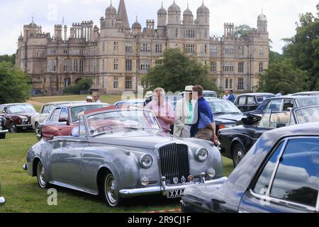 Jährliche Rally & Concours d'Elegance von Rolls-Royce und Bentley Cars im Burghley House Stockfoto