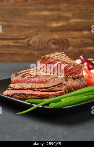 Geröstetes saftiges Tri-Tip-Kotelettsteak Stockfoto