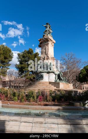 Saragossa, Spanien - 14. Februar 2022: Denkmal für die Belagerungen von Saragossa von Agustin Querol auf der Plaza de los Sitios, Saragossa. Stockfoto