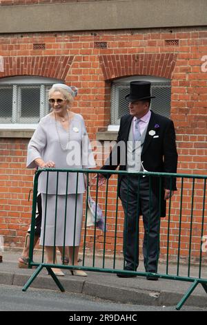 Ascot, Berkshire, Großbritannien. 21. Juni 2023. Prinzessin Michael von Kent kommt am zweiten Tag im Royal Ascot an Stockfoto