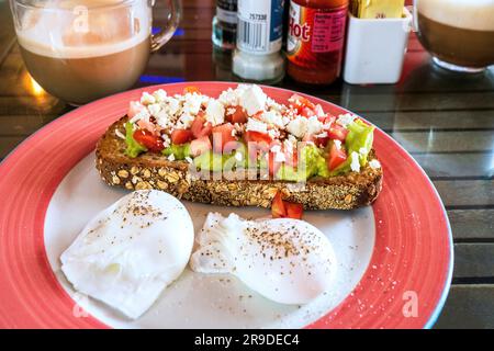 Frenchies Cafe, Avocado Toast Breakfast Key West, Florida, USA Stockfoto