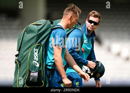 Australiens Marnus Labuschagne und Steve Smith während einer Nets-Sitzung am Lord's Cricket Ground in London. Foto: Montag, 26. Juni 2023. Stockfoto