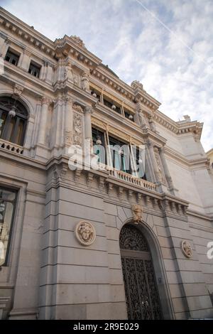 Madrid, Spanien - 16. FEBRUAR 2022: Die Banco de Espana ist die spanische Zentralbank. Gegründet in Madrid im Jahr 1782 von Karl III. In der Calle de Alca Stockfoto