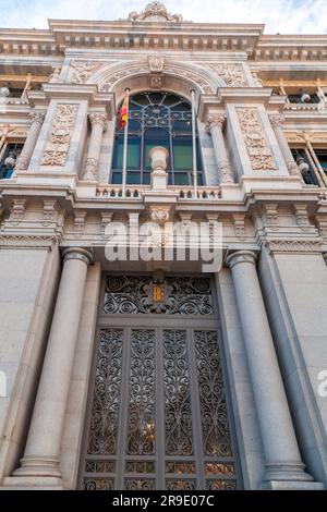 Madrid, Spanien - 16. FEBRUAR 2022: Die Banco de Espana ist die spanische Zentralbank. Gegründet in Madrid im Jahr 1782 von Karl III. In der Calle de Alca Stockfoto