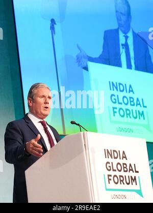 Labour Leader Sir Keir Starmer spricht auf der Veranstaltung des India Global Forum auf der UK-India Week im QEII Conference Centre in London. Foto: Montag, 26. Juni 2023. Stockfoto