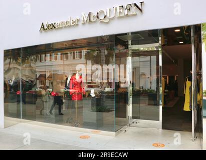 Alexander McQueen Ladenschild und Ladenfront Rodeo Drive Beverly Hills Los Angeles Kalifornien USA Stockfoto