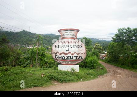 Chazuta, Peru; 1. Oktober 2022: Chazuta ist eine peruanische Stadt, Hauptstadt des gleichnamigen Bezirks in der Provinz San Martín i. Stockfoto