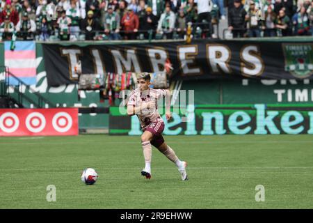 25. März 2023; Portland, Oregon, USA; MLS-Match zwischen der Los Angeles Galaxy und Portland Timbers im Providence Park. (Foto: Al Sermeno) Stockfoto