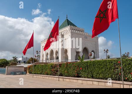 Das berühmte Mausoleum der marokkanischen Könige Hassan II Und Mohammed V. im Hassan-Viertel in Rabat, Marokko Stockfoto