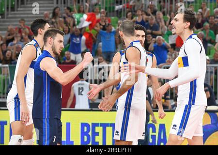 Italien feiert den Sieg über Frankreich. Volleyball-Weltmeisterschaft 2022. Stockfoto