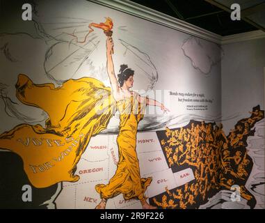 Die 19. Zusatzartikel Frauen kämpfen für Stimmrechte im National Constitution Center in Philadelphia PA Stockfoto