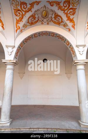 Das Plaza del Cabildo befindet sich im Viertel Arenal, im Viertel Casco Antiguo der spanischen Stadt Sevilla. Stockfoto