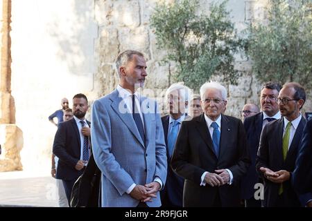 Palermo, Sizilien, Italien. 26. Juni 2023. Die Staats- und Regierungschefs Italiens, Portugals und Spaniens in Palermo, Sizilien, sprechen über "Innovation im nachhaltigen Finanzwesen". Zuvor besuchten die Staatschefs das Stadtzentrum in Begleitung der Kommunalregierung, mit dem Bürgermeister von Palermo Roberto Lagalla und dem Stadtplaner Maurizio Carta, und der Regionalregierung, mit dem Präsidenten von Sizilien Renato Schifani.'Innovation in Sustainable Finance': Dies ist das zentrale Thema des XVI. COTEC Europe Symposium, der jährlichen institutionellen Sitzung der Stiftung für Innovation Italiens in Port Stockfoto