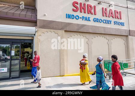 Macon Georgia, Shri Hari Indo-Pak Supermarkt, asiatisch importierte Lebensmittel, schwarzafrikanische Immigrantenfamilie betritt, Außenansicht, Gebäude, Vorderseite Stockfoto